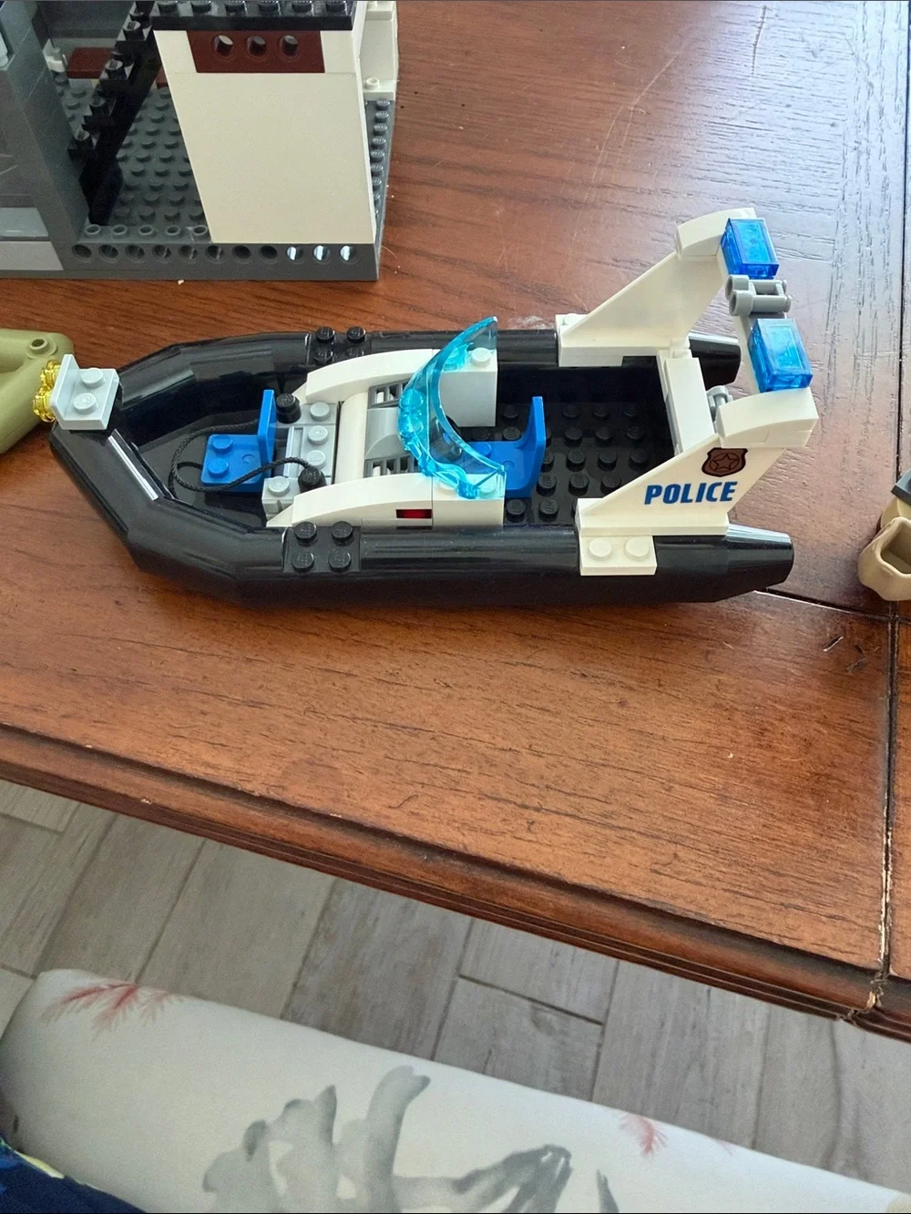 Lego prisoner island 60130 *INCOMPLETE* set